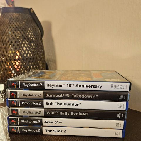 PlayStation 2 spill-pakke