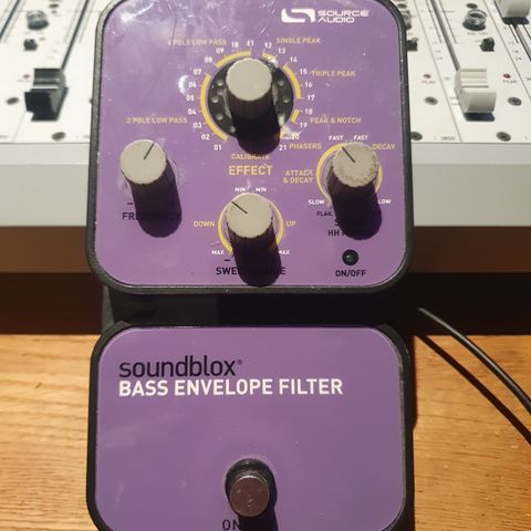 Soundblox bass envelope filter