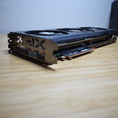 XFX AMD Radeon™ RX 5700 XT Triple Dissipation 8GB