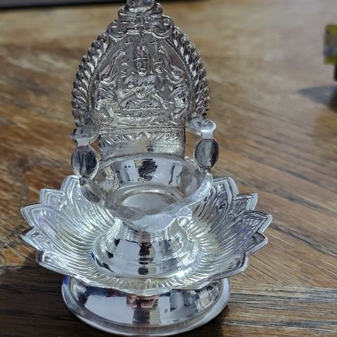 MOONPLUS Sterling Silver Lotus Kamatchi Diya