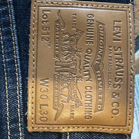 Levi's 512 Jeans