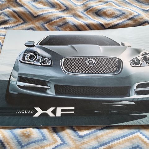 Jaguar XF brosjyre trykket 2008 56 sider