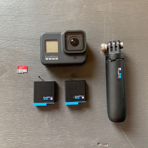 GoPro 8 Black + 2 Batteri + 64gb minnekort + Tripod