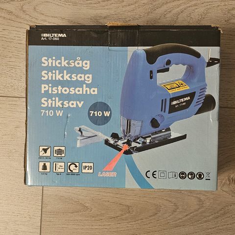 Stikksag 710W + 2 blader