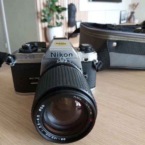 Nikon FG 20