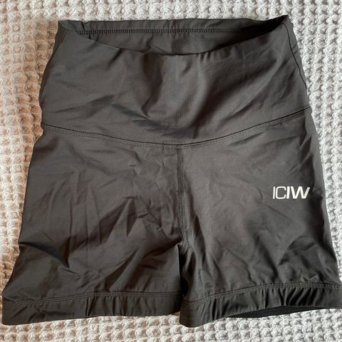 Shorts fra iciw, str xs