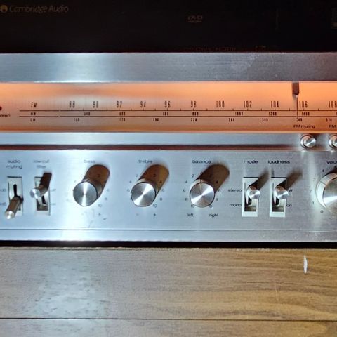 Vintage receiver Sharp Optonica SA-2121