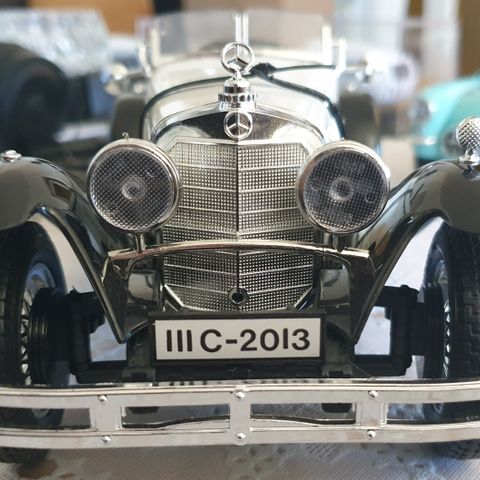 Mercedes Benz SSK/SSKL 1929. 1:18 Vakker scalamodell