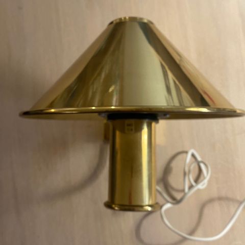 Vintage Høvik Skomaker vegglampe i messing