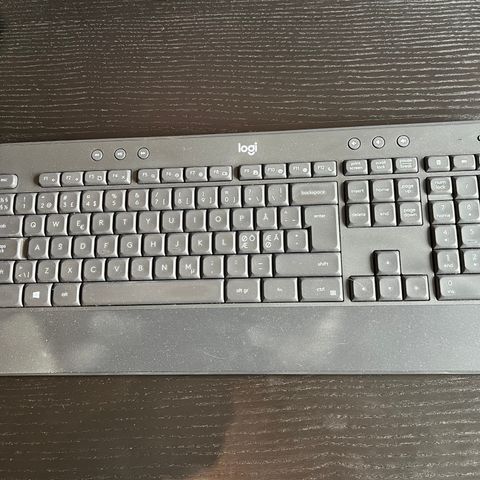Logitech tastatur K545