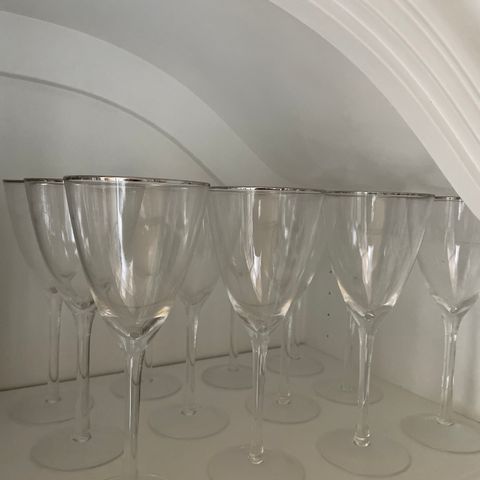 12 stk champagneglass med sølvfarget kant