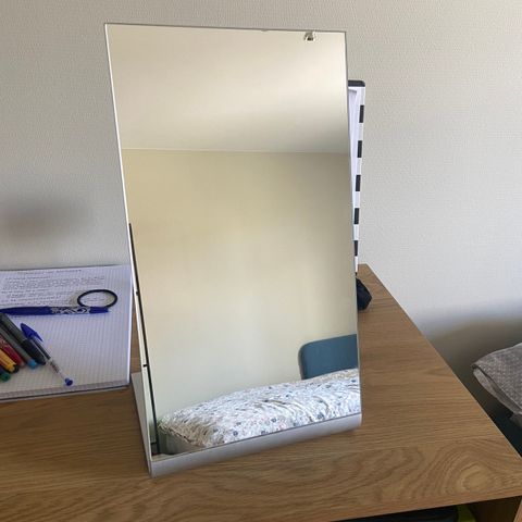 Bordspeil fra Ikea