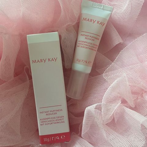 Mary Kay Instant Puffiness Reducer