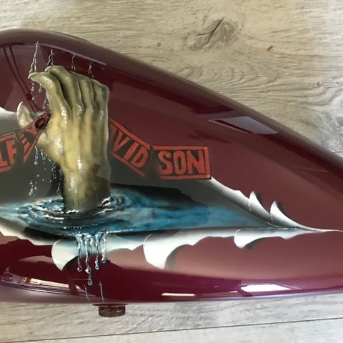 Motiv lakkerte tanker Harley