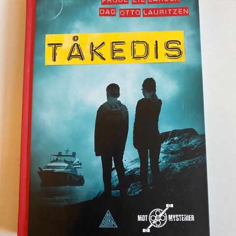 Signert ungdomsbok «tåkedis» av Dag Otto Lauritzen og Frode Eie Larsen