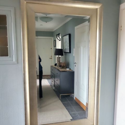 Stort unikt speil - 182 x 107 x 6 cm  "gullmalt ramme"