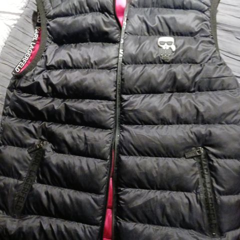 Karl Lagerfelg vinter vest