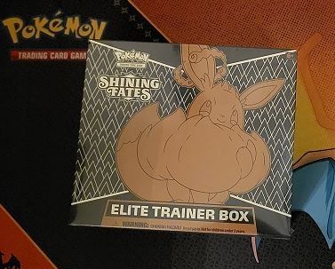 Pokemon Shining Fates elite trainer box