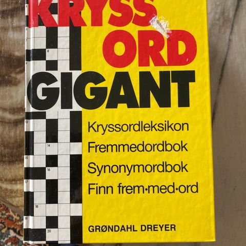 Kryssord gigant NY PRIS