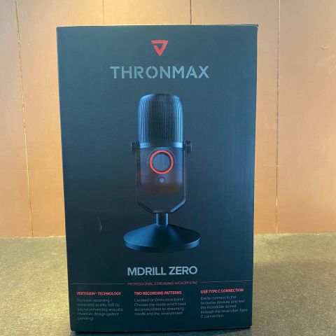 Thronmax mikrofon