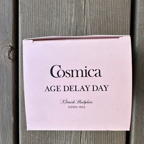 Ansiktskrem fra Cosmica - age delay day