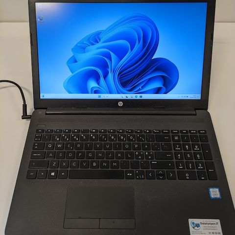 HP 250 G7 15.6" bærbar PC til salgs
