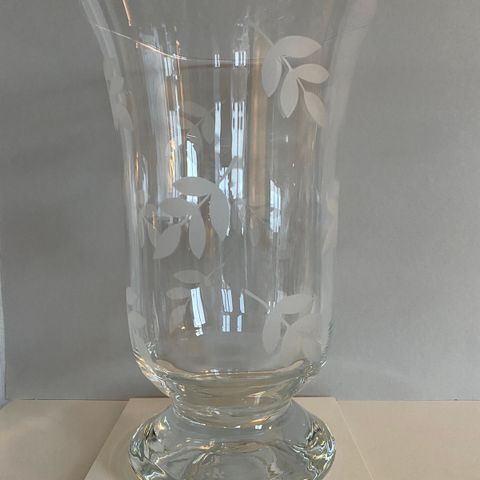 Villeroy & Boch Helium Leaves Vase / Stormlykt. Stor vase med blad motiv
