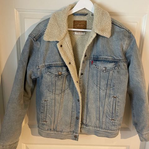 Levis Sherpa olajakke str M