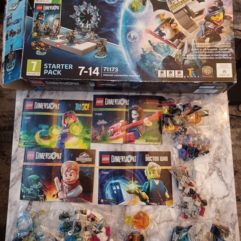 ubrukt Lego Dimensions spill med DoctorWho,Jurassic World, Marcelin og Starfire