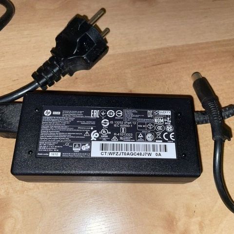 HP 65W lader / 19.5V 3.33A / hp strømforsyning / ac