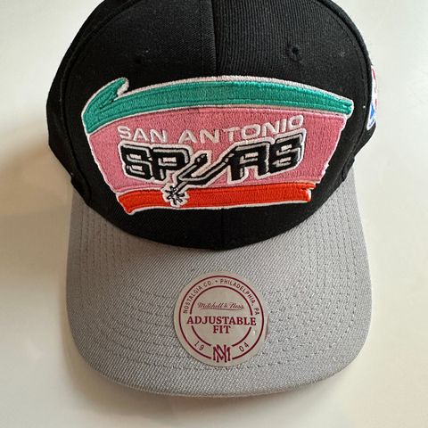 Spurs Snapback caps