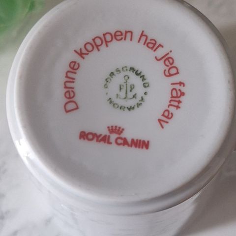 Royal canin kopp / krus fra Porsgrund porselen