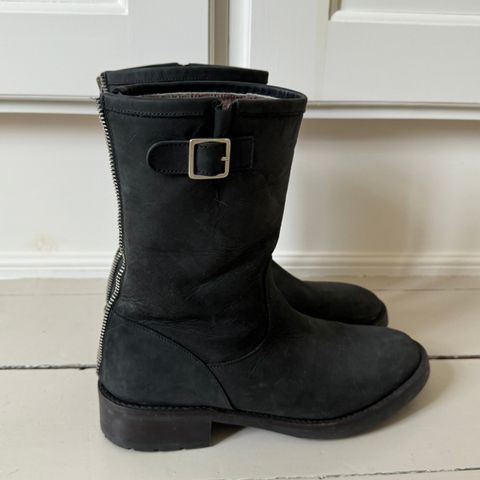 Helene Westbye boots