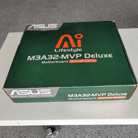 ASUS M3AЗ2-MVP Deluxe Series Motherboard