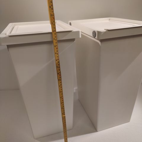IKEA oppbevaring bokser med lokk