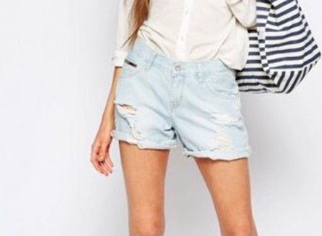 Tommy Hilfiger boyfriend shorts