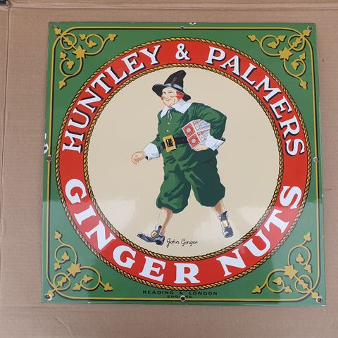 EMALJE SKILT. SKILT. GINGER NUTS. EMALJESKILT. HUNTLEY & PALMER. LONDON.