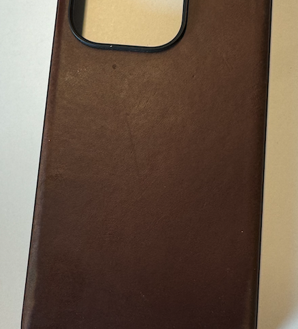Iphone 15 Pro Nomad case,brunt skinn