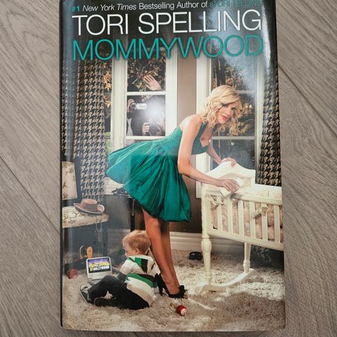 Tori Spelling og Gok Wan bøker