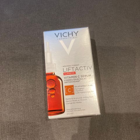 Vichy C-vitamin serum
