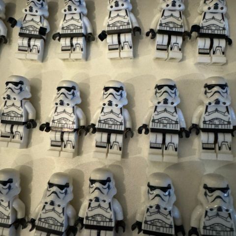 34 Stormtroopers FAKE LEGO