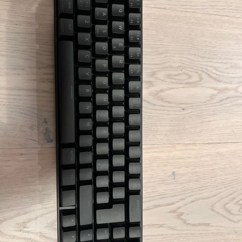 tastaturSvive Triton 70