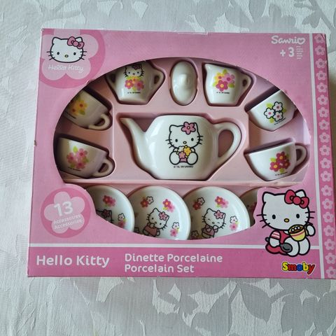 Hello Kitty te-servise