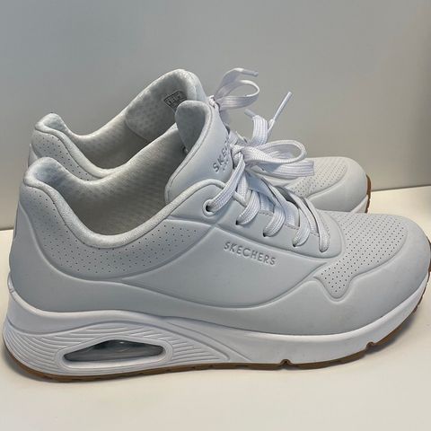 Skechers Uno Air