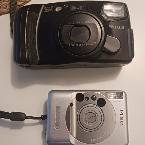 Canon ixus L-1 og Fujifilm DL-1000