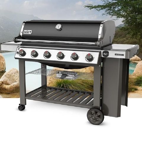 WEBER Genesis (2020) med 6 brennere, 1-2 GBS soner og grillflate på 102x48cm