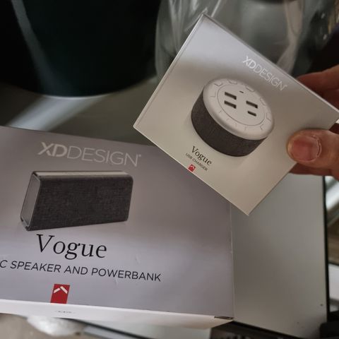 Xd design VOGUE fabric speaker and powerbank+usb charger