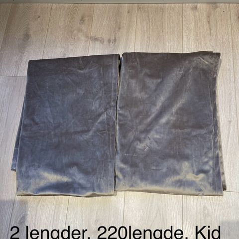 Velour gardiner kid. 2 stk a 220cm