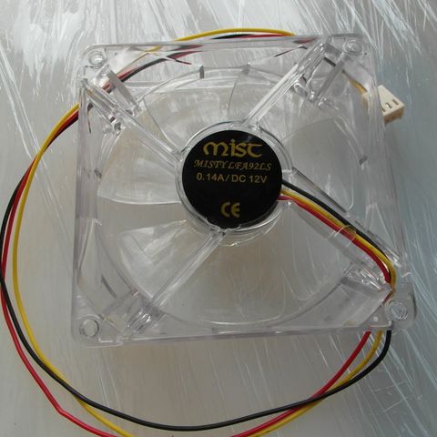 PC vifte 12V 9,2CM