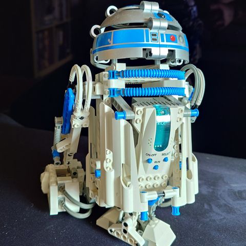 Star Wars Lego Mindstorms Droid Developer Kit (9748) - 25 år gammel - R2D2